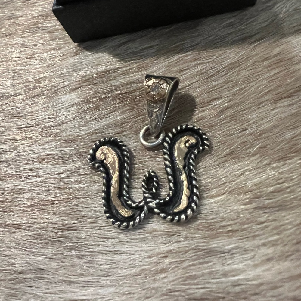 Fanning Jewelry .925 Silver and Gold Necklace Pendant - Picture 4 of 6